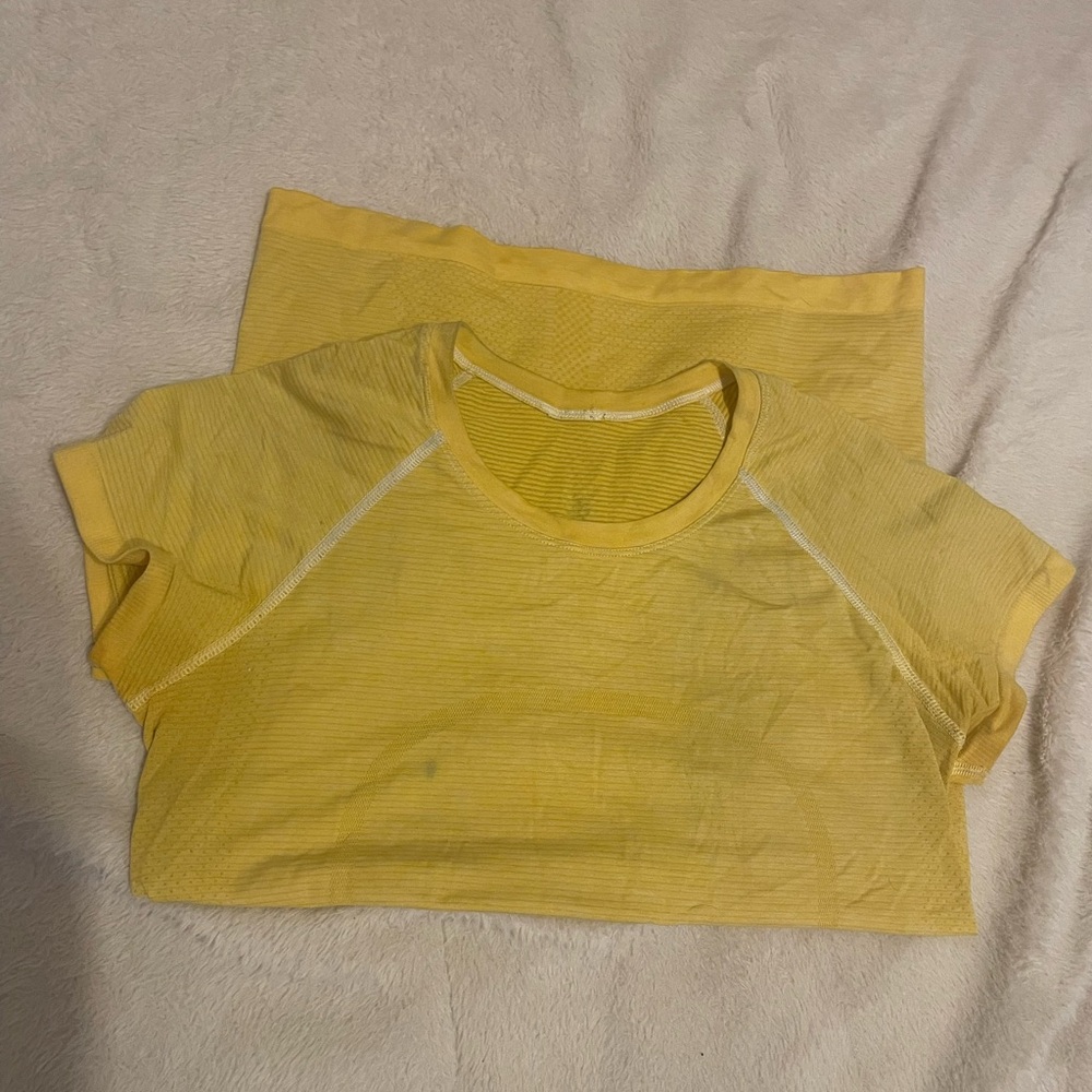 New yellow Lululemon top